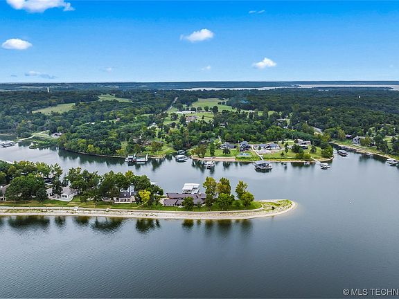 5th image of 31947 Dogwood Cir