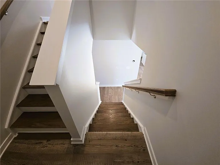 5539 Rosehall Pl — Photo 10