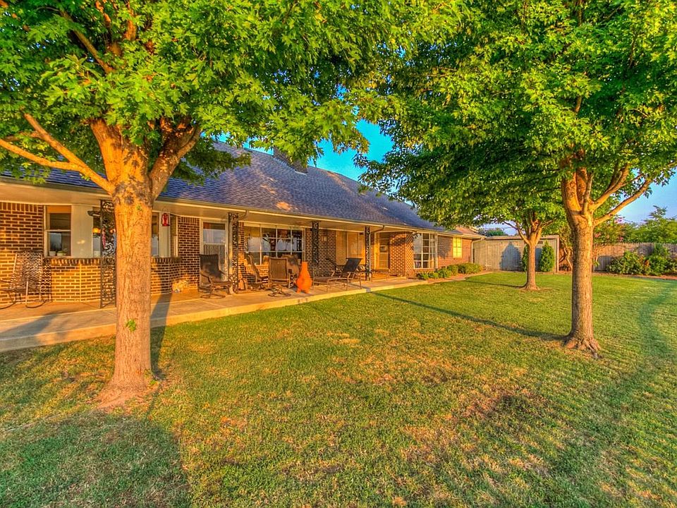 8209 Lakehurst Dr, Oklahoma City, OK 73120 Zillow