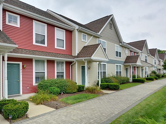 4th image of 921 Boundry Ct