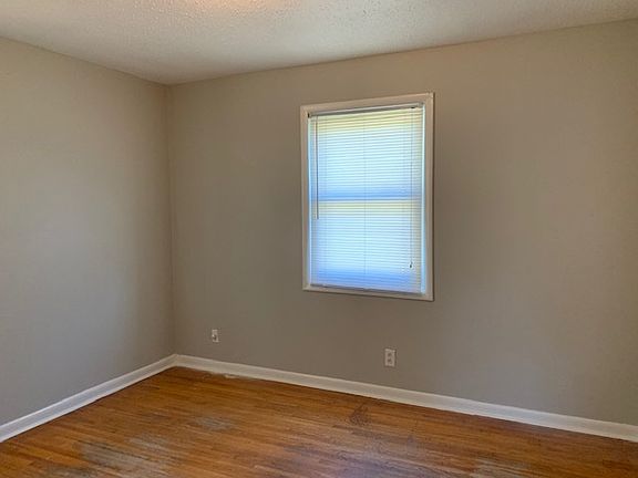 5th image of 5004 Paden Dr NW