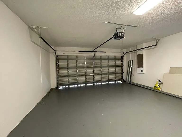 1630 Zenith Way #1630 — Photo 34