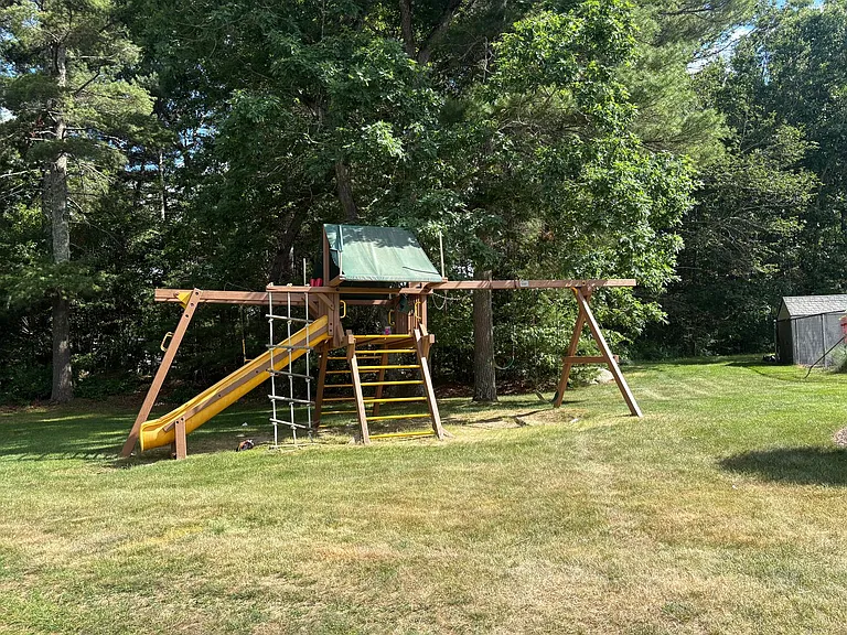 19 Hemlock Cir — Photo 19