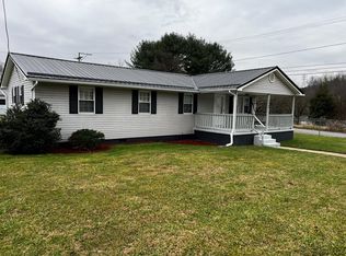 7744 Okey L Patteson Rd, Scarbro, WV 25917