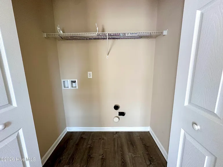 1730 Elizabeth St — Photo 11