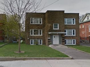131 Hawthorne Ave #2, Ottawa, ON K1S 0B2