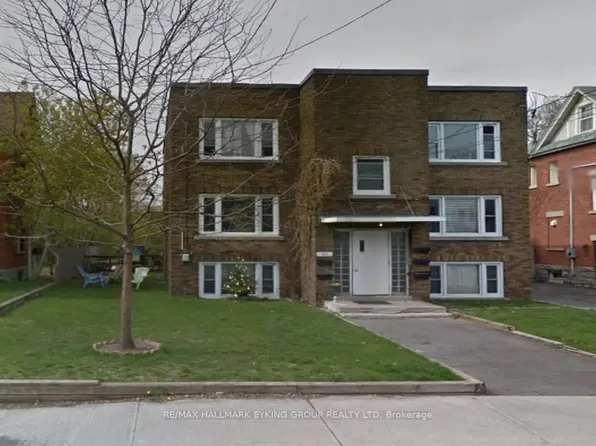 131 Hawthorne Ave #2, Ottawa, ON K1S 0B2