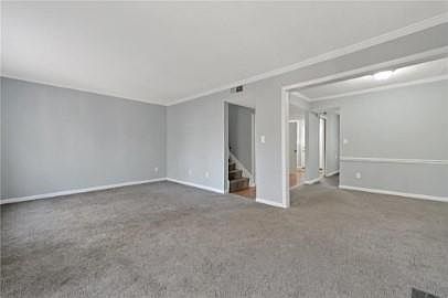 5th image of 156 Glen Acres Ct