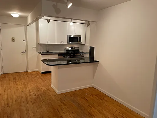 Rented by The Downtown LLC | media 39