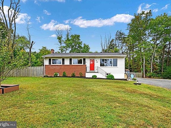 4th image of 3102 Laurel Bush Rd