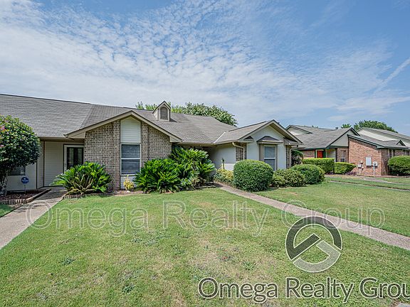 2nd image of 5917 Carmel Dr