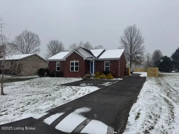 138 Dennis Dr, Shepherdsville, KY 40165