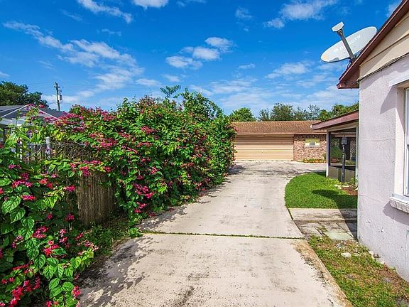 2nd image of 2526 Atlantic Blvd