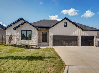 3019 W Marty St, Springfield, MO 65810