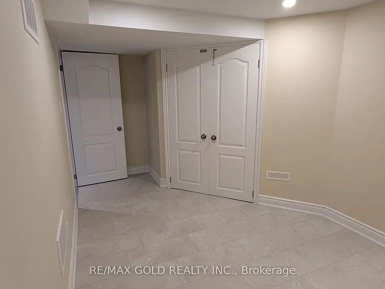 20 Hiking Ct #BASEMENT — Photo 14