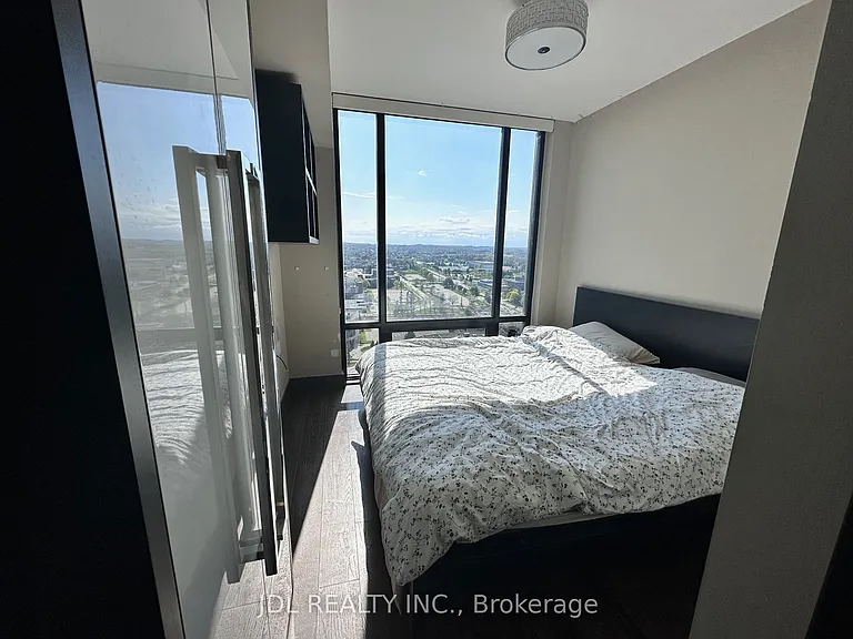 330 Phillip St #S2501 — Photo 10