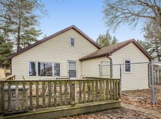 1928 Ackerson Lake Rd, Jackson, MI 49201