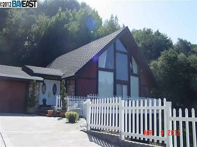 5627 Crow Canyon Rd photo 1