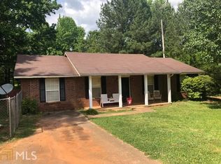 71 Leonard Rd, Lagrange, GA 30241