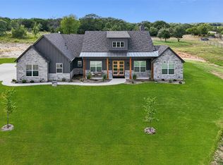 3004 Parker Meadows Ct, Weatherford, TX 76088