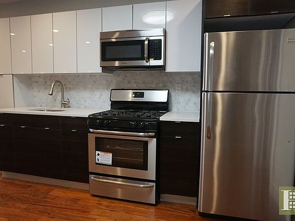 3rd image of 712 Halsey St #1