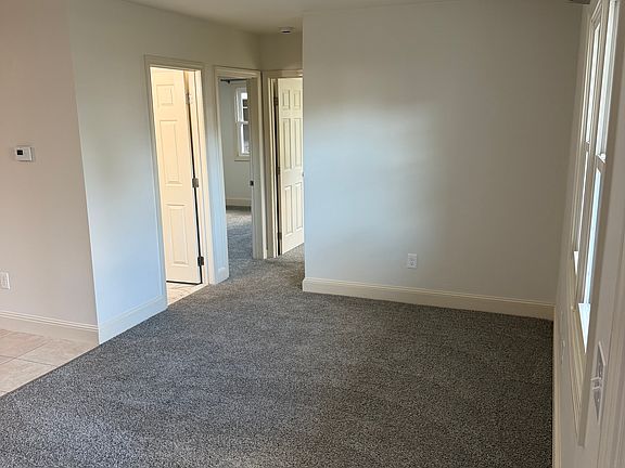4th image of 580 Pontiac Ave APT 1