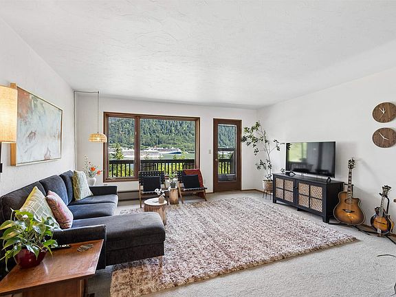 2nd image of 2525 David St Unit 39