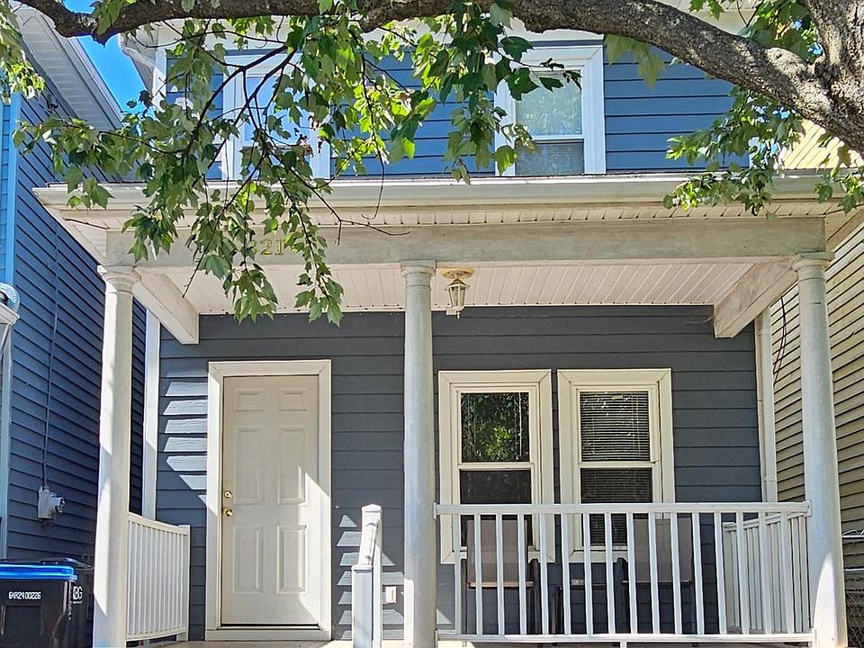 1st image of 321 Wolfe St
