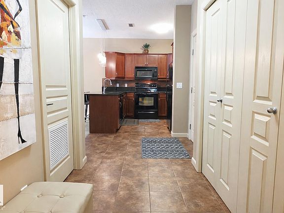 4th image of 160 Magrath Rd NW #117