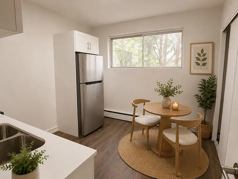 69 Cartwright St #2A — Photo 3