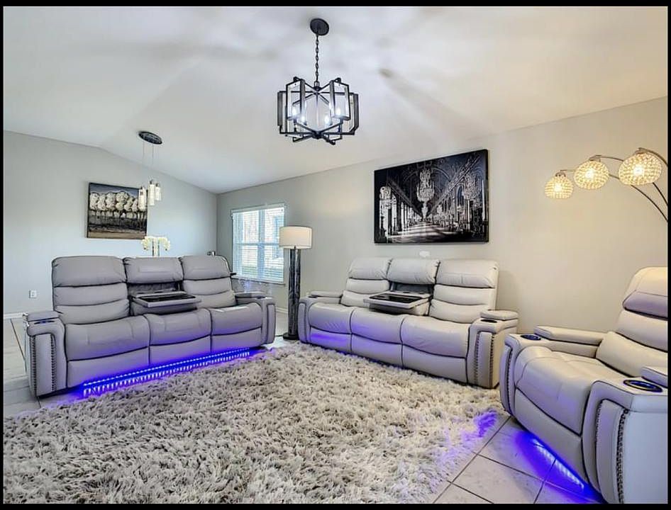 1st image of 120 Prestwick Grande Dr