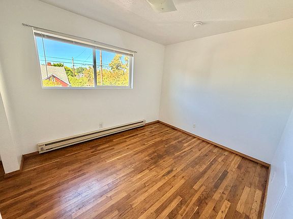 5th image of 2204 SE 50th Ave #4