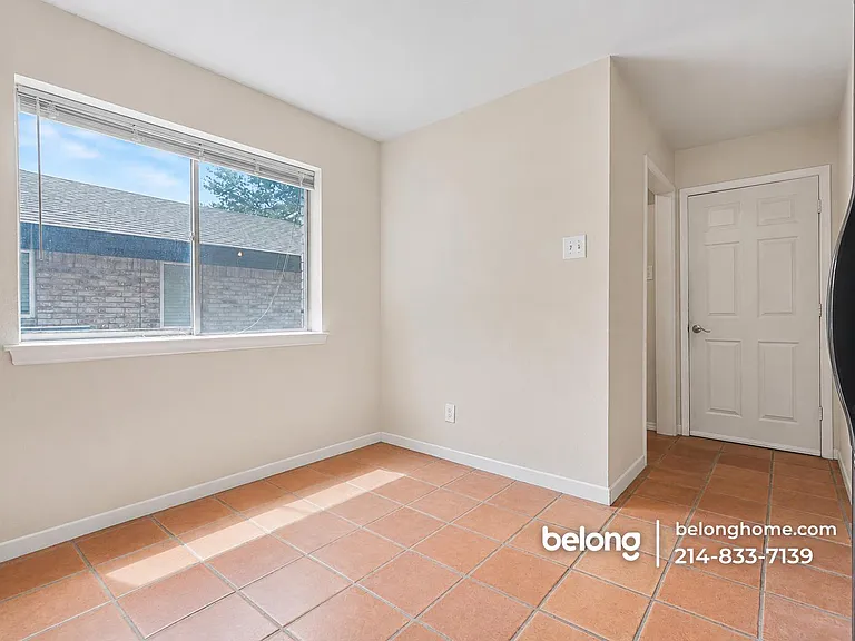8615 Skyline Dr — Photo 20