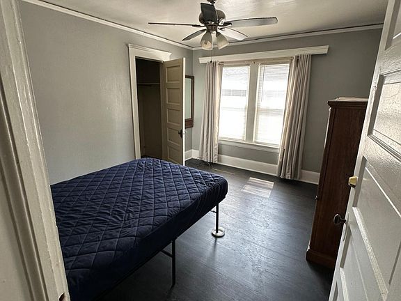 5th image of 1852 Hastings Ave