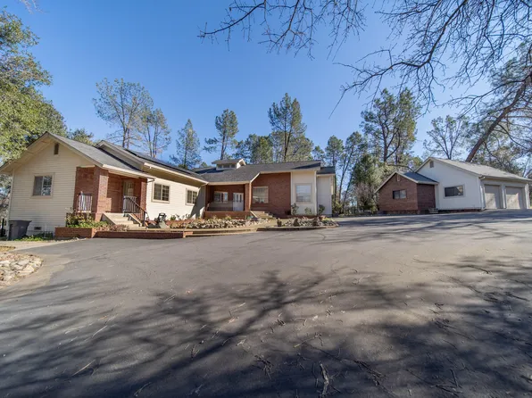 8275 Muscat Ct, Redding, CA 96001