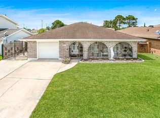 8711 Aberdeen Rd, New Orleans, LA 70127