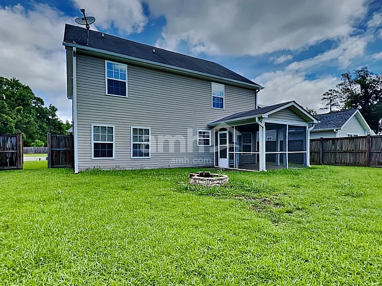 205 Turner Greens Ct — Photo 23