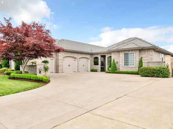 2219 Lakeview Dr, Eugene, OR 97408