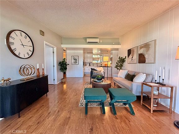 4th image of 14001 Thunderbird Dr APT 4L