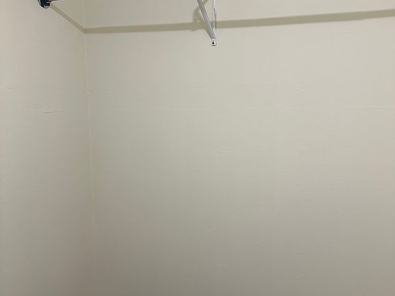 3rd image of 5210 SE 29th St APT C