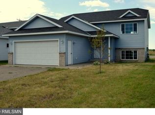 908 11th St S, Rice, MN 56377