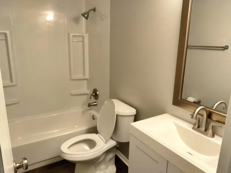 1759 Willoway Cir N — Photo 2
