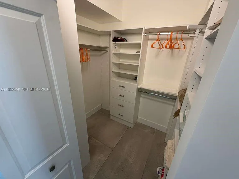3330 NE 190th St #710 — Photo 11