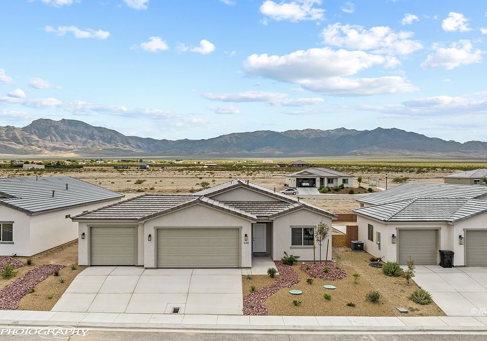 1st image of 548 E Colt Ln