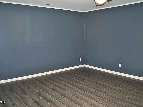 4th image of 90 Fillers Mill Rd
