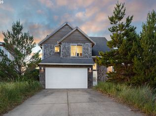 123 N Miller St, Rockaway Beach, OR 97136