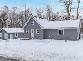 1016 River Rd, Bucksport, ME 04416