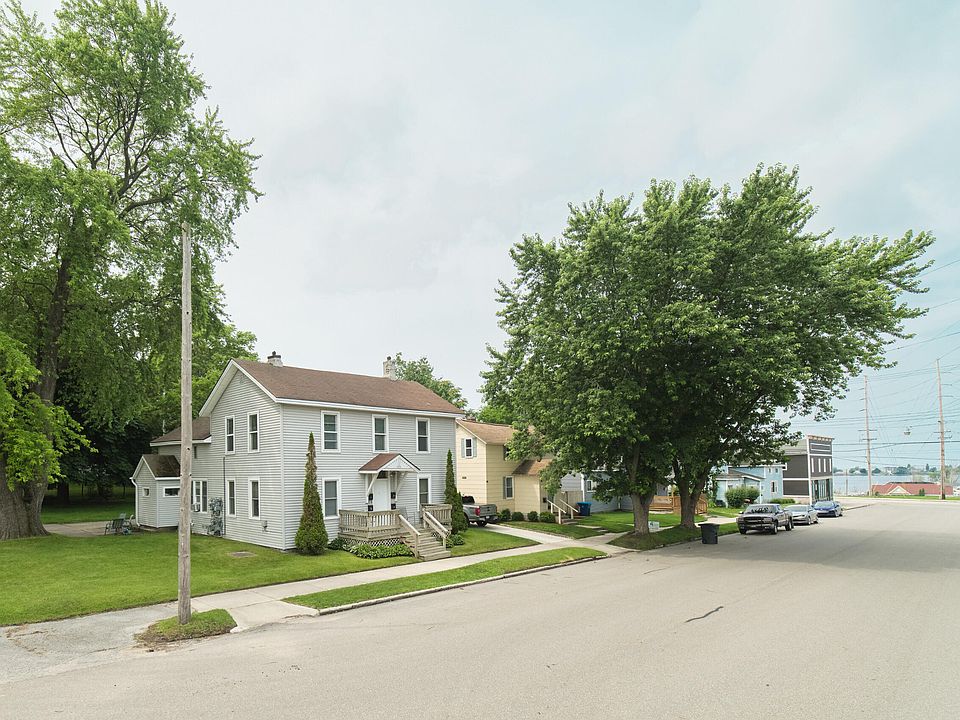 130 2nd Street Apartments Ludington, MI Zillow