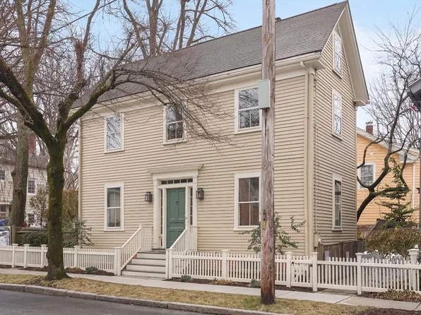 46 Foster St, Cambridge, MA 02138