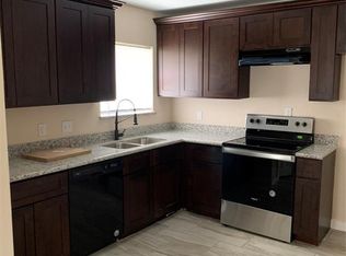 5421 Chennault Rd, Houston, TX 77033